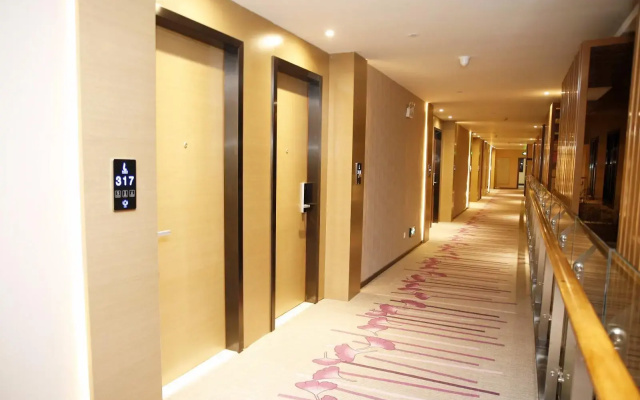 Lavande Hotel (Xi'an Fengcheng 1st Road Youth Center Metro Station Branch)