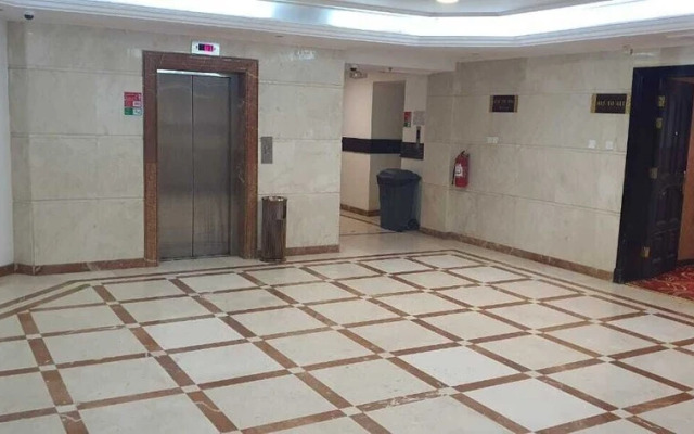 Shmoukh Hotel