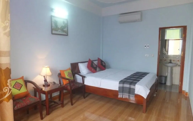 Anna Tham Hotel View