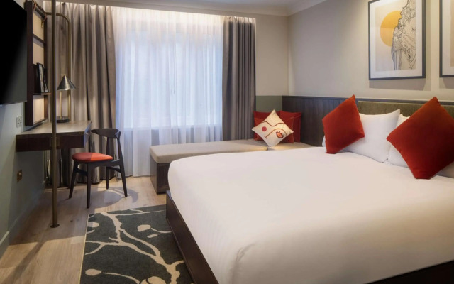 The Samuel Ryder Hotel St Albans, Tapestry Collection Hilton