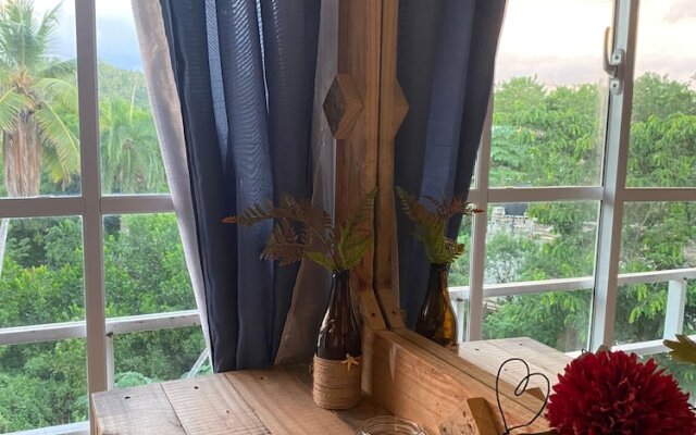 Quiet Studio - Apartment 4 in Villa Coconut
