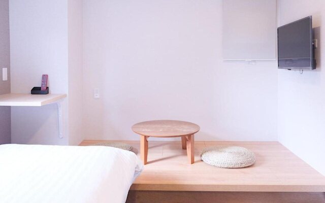 The Light Inn Tokyo Toneri