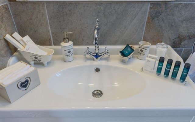 Hydra's Pearl - Gold Pearl