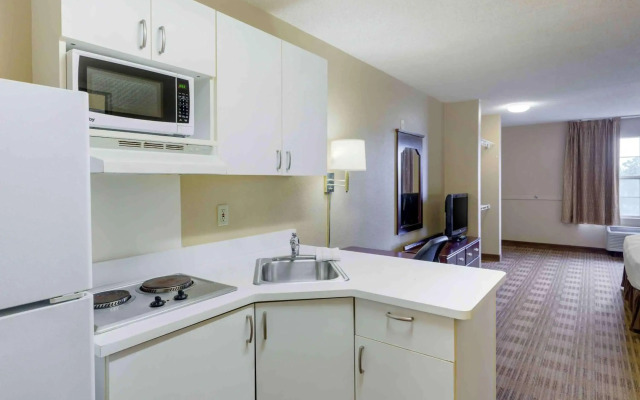 Extended Stay America Select Suites Fayetteville Owen Dr
