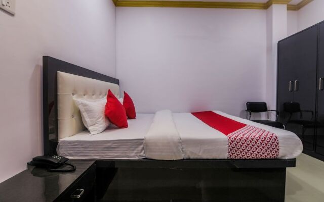 OYO 22282 Travellers Nest