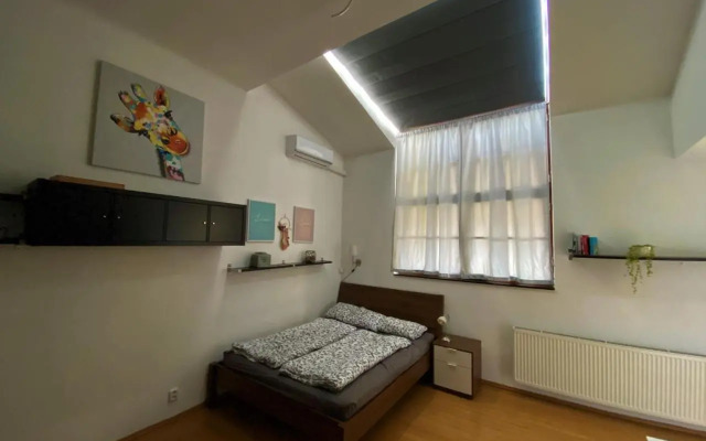 Black Eagle Apartments