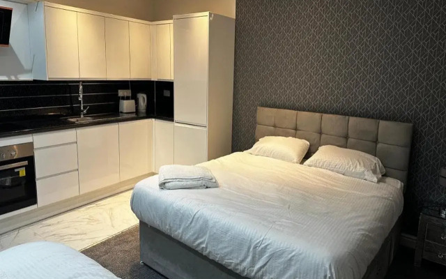 OYO Cheetham Hill Guest House