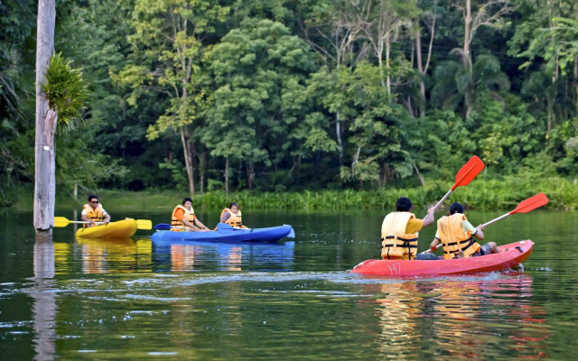 Home Phutoey River Kwai Hotspring & Nature Resort