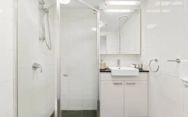 Kangaroo Point 2-bed Flat With Gym & Pool