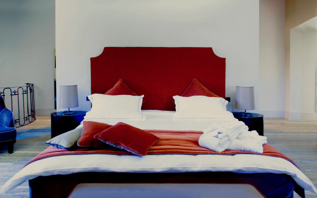 Podere Castel Merlo Resort