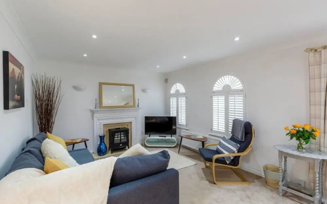 Charming 3-bed House in Lytham Saint Annes