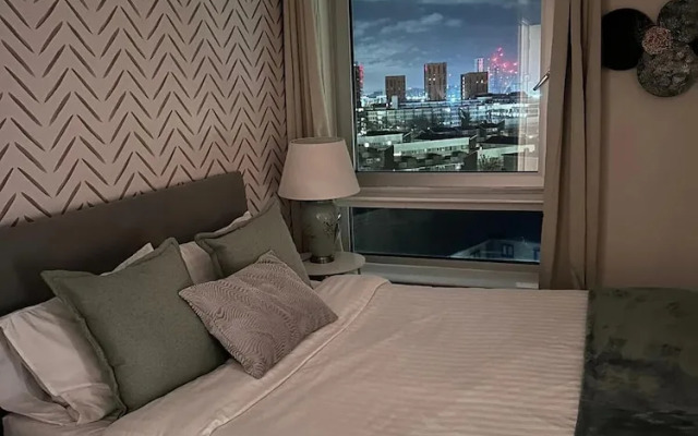 Cosy, Comfy 2 Bed Apartment Canary Wharf