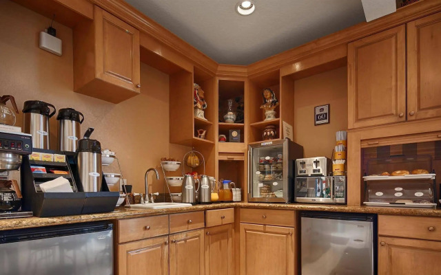 Best Western Pearland Inn