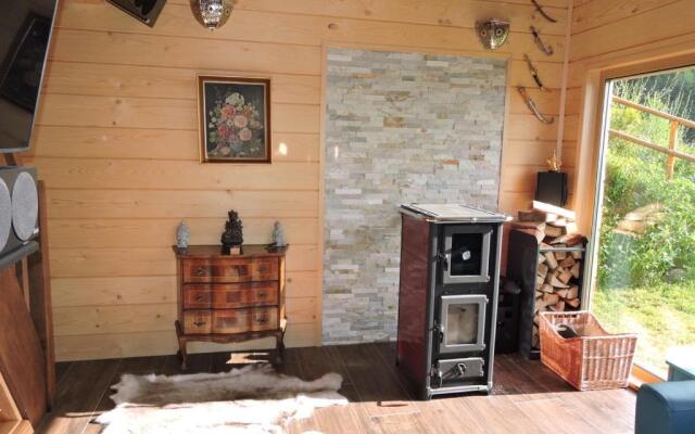 Glühwürmchenhütte