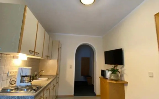 Aparts Handle und Haus Bergblick