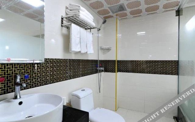 Shankee Chain Hotel (Huangguoshu Scenic Spot)