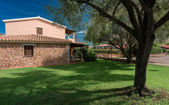 San Teodoro Apartments
