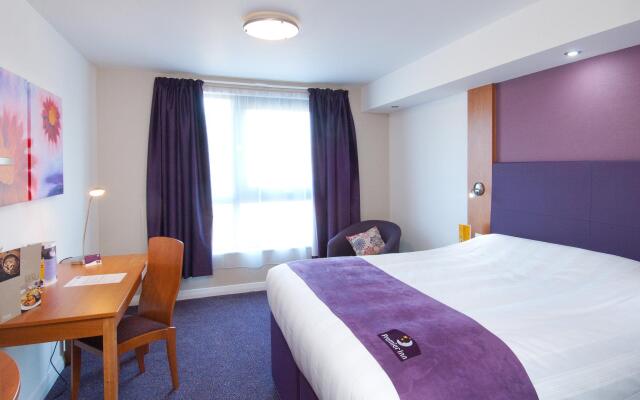 Premier Inn London Gatwick Airport - Manor Royal