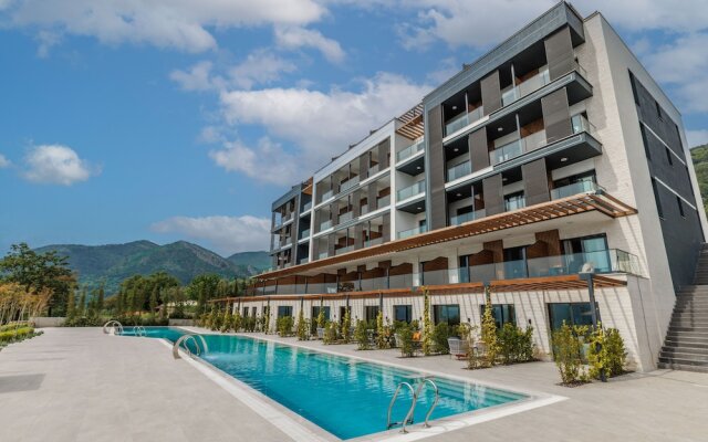 Montenegro Lodge