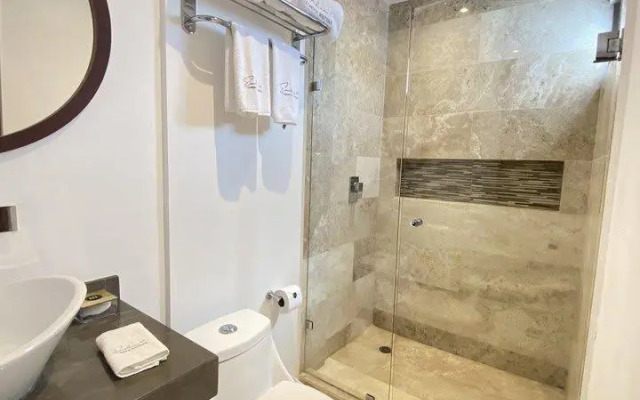 Emiliano 42 Condos Boutique