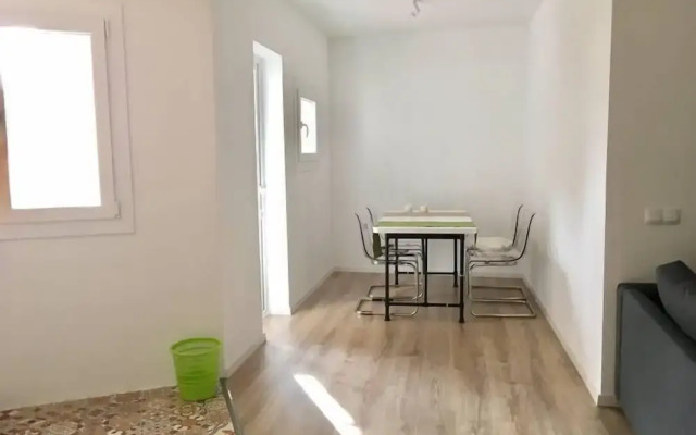 Akira Flats Marina I Apartment