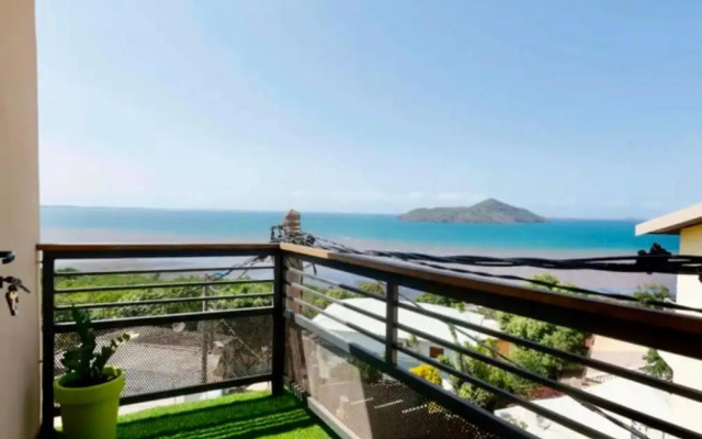 Charmant appartement avec terrasse, vue sur lagon