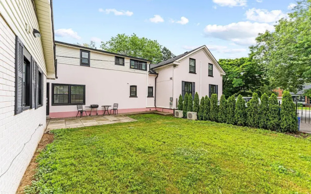 Private Apt Neardowntown Ideal for Long Stays U4