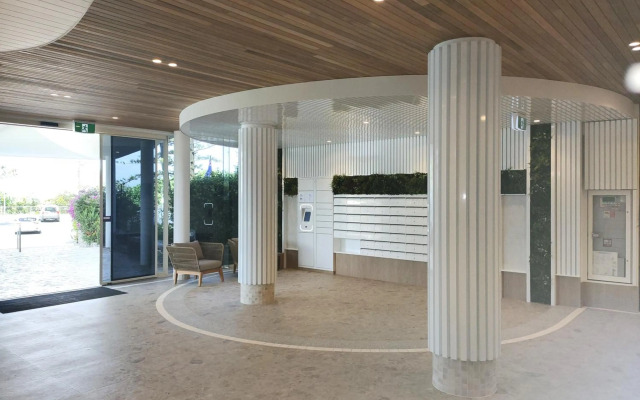 Southern Cross Beachfront Holiday Apartments