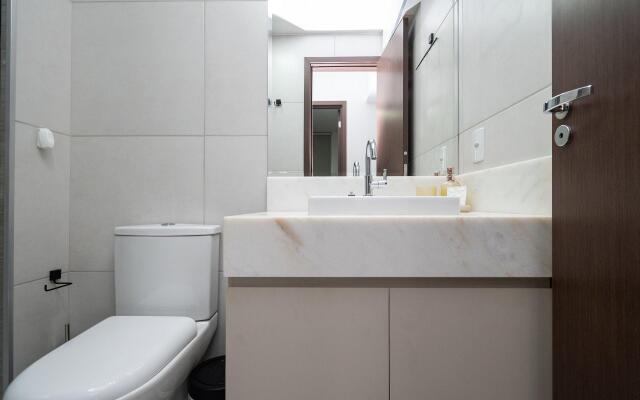 Apto moderno no Setor Bueno RCH2207