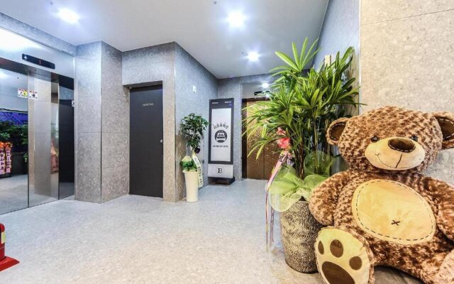 Seomyeon Brown-dot hotel Gold