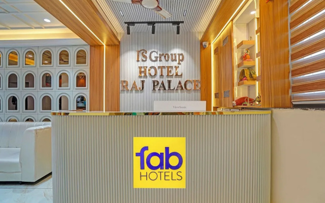 Fabhotel Raj Palace I