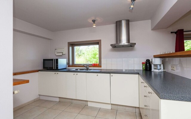 Farmhouse in Vleteren for Eight Person
