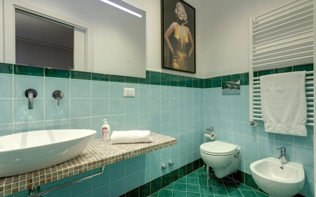Elegant Suite located near Central Station of Florence