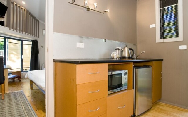 Earle Street Apartment