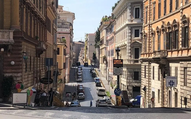 Elle Cavour Guest House