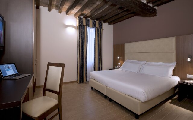 Hotel Villa Ducale