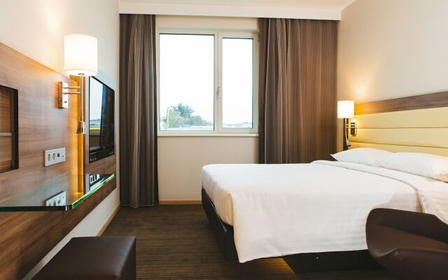 MOXY Munich Airport