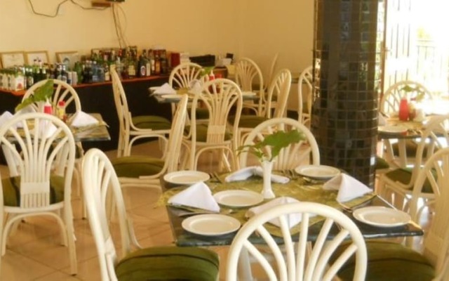 Maya Hotel