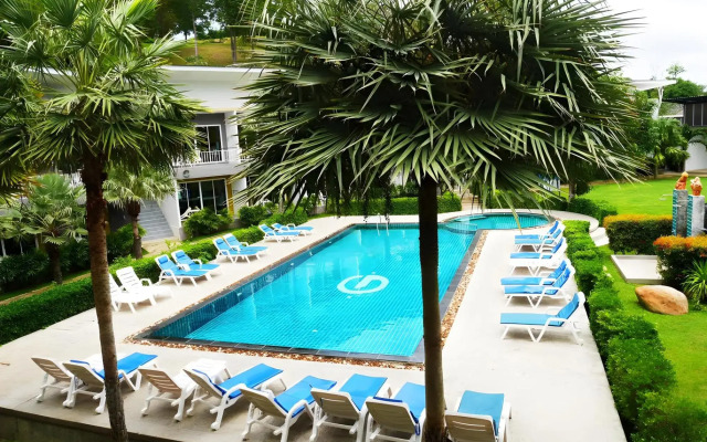 Gypsy Sea View Resort