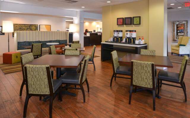 Hampton Inn Carbondale