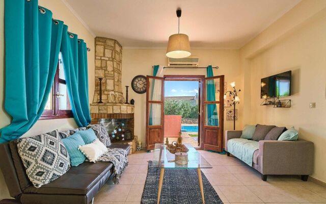 Machi Villa with pool Kefalas Crete