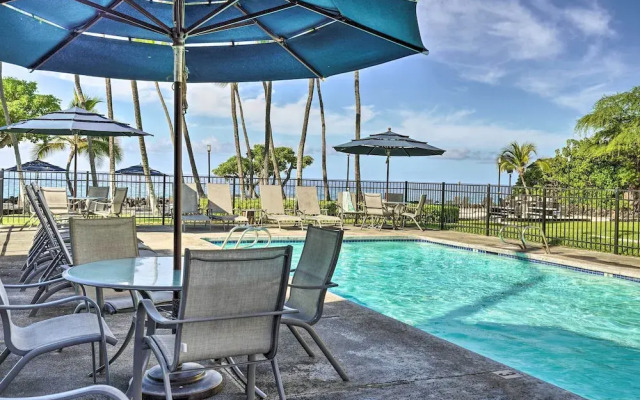 Oceanfront Kailua-kona Condo w/ Community Pool!, Kailua-Kona