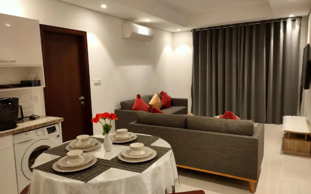 Elegant Lagoon View One-bedroom