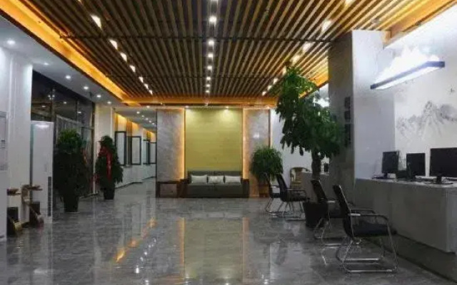 Longyuan Hotel
