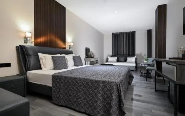 Grey Star Hotel