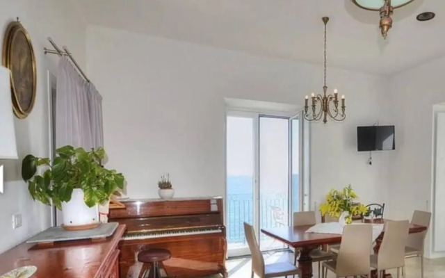 Stunning 5-guests Apartment 2 km From Amalfi
