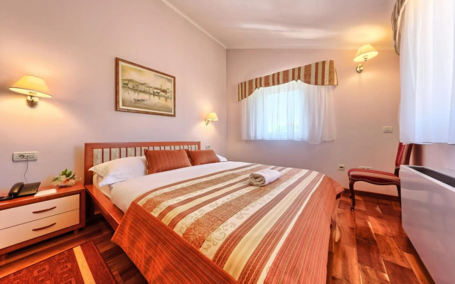 Hotel-restaurant Trogir