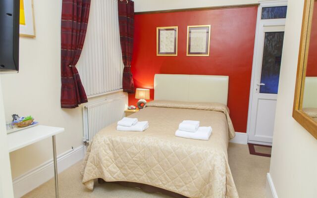 Gatwick Turret Guest House