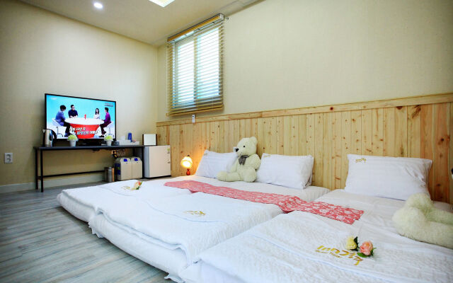 Inn Gyeongju Guest Hotel