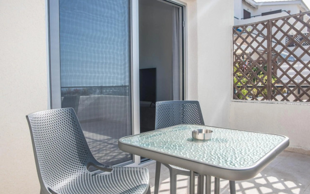 Lovely one bedroom apartment with nice view